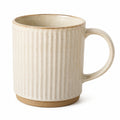 Keramikbecher 400 ml Creme mit Rillenstruktur und Henkel
